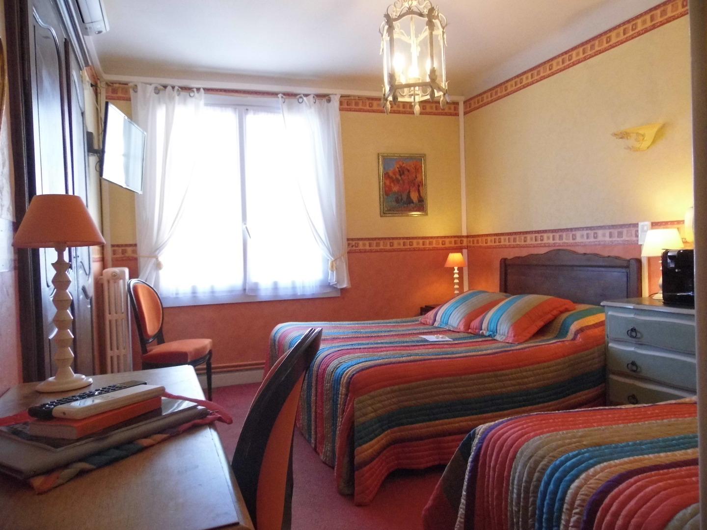 Hotel Le Pre Catelan ฌวง-เลส์-แป็งส์ ภายนอก รูปภาพ